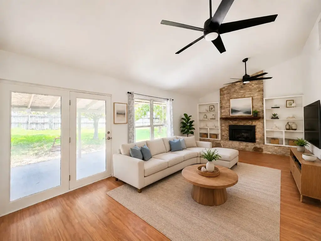 12503 Lamppost Lane, Austin