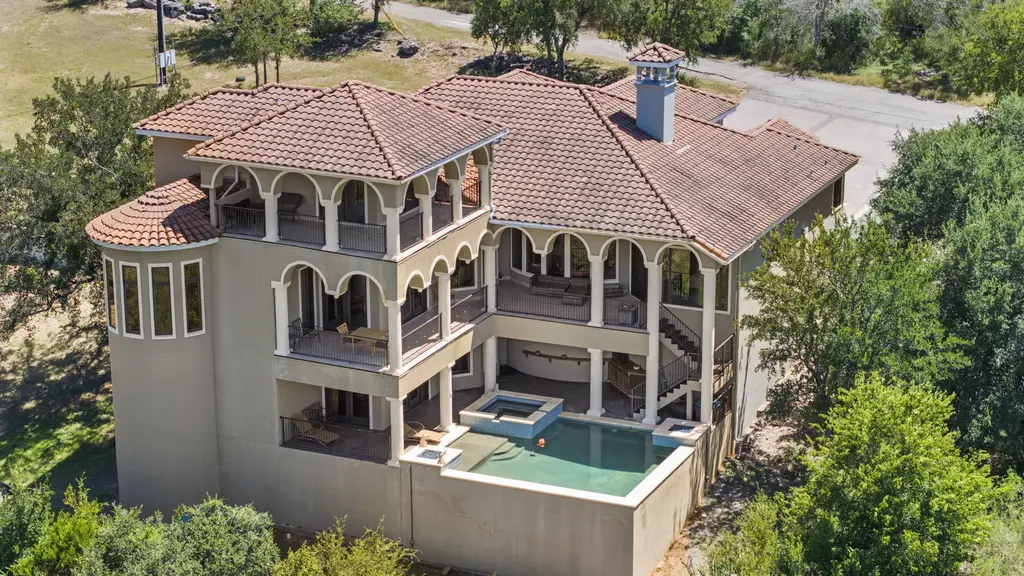 301 Circle Drive, Horseshoe Bay