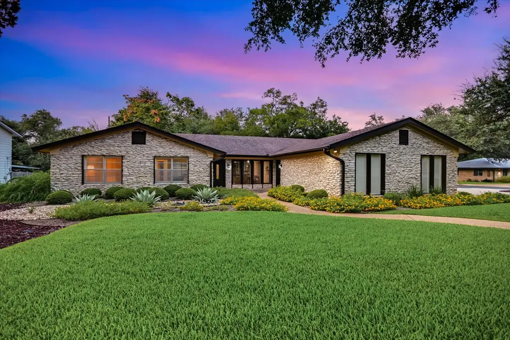 4016 Far West Boulevard, Austin