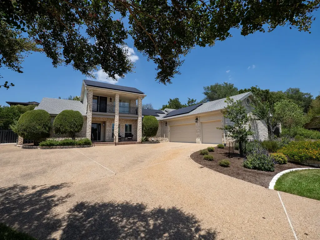 608 Flamingo Cove, Lakeway