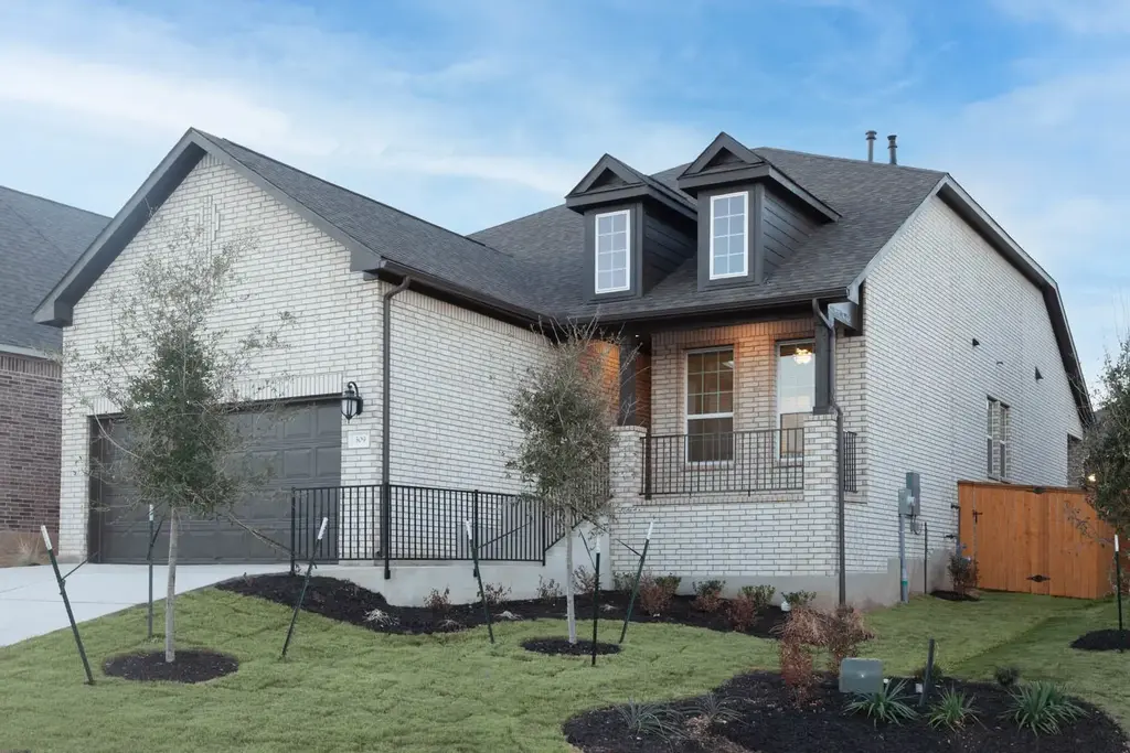 309 Barton Oak Trail, Georgetown