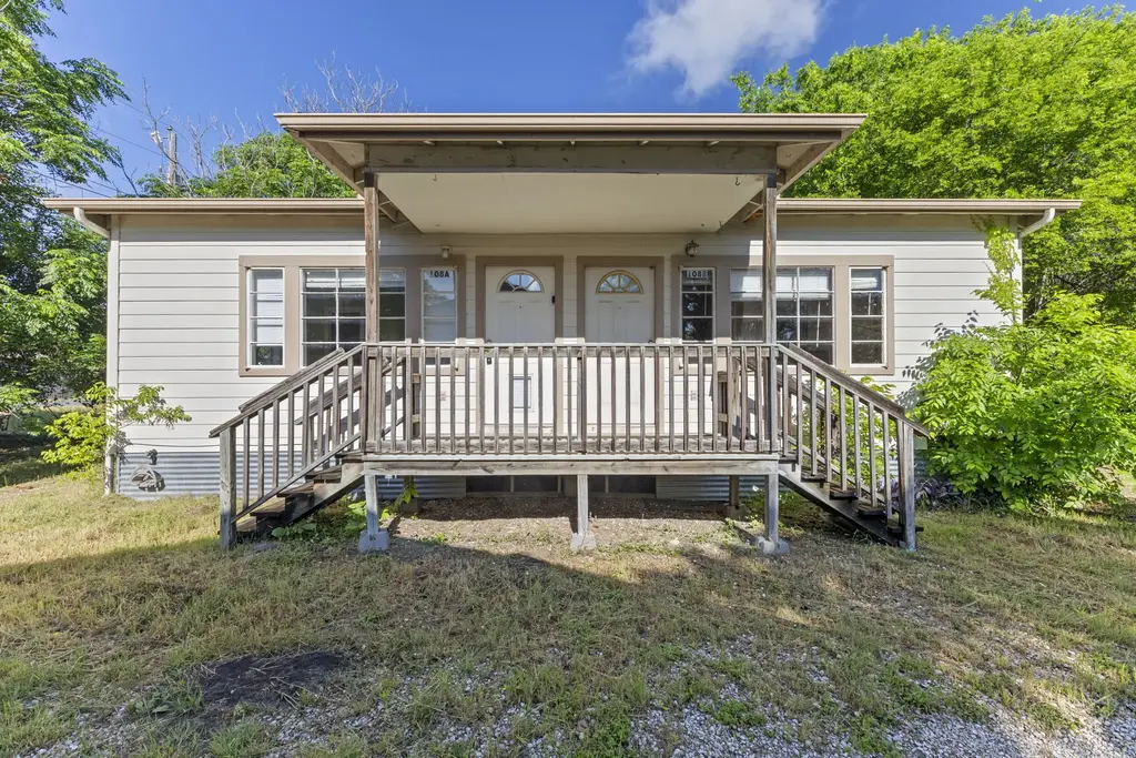108 W Austin Street A, Kyle