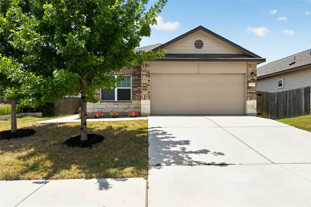 124 Democracy Court, Liberty Hill