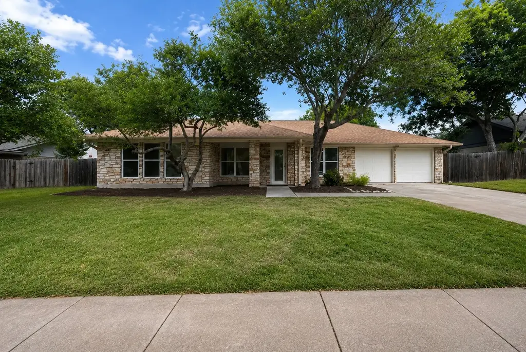 1403 Creekview Drive, Round Rock