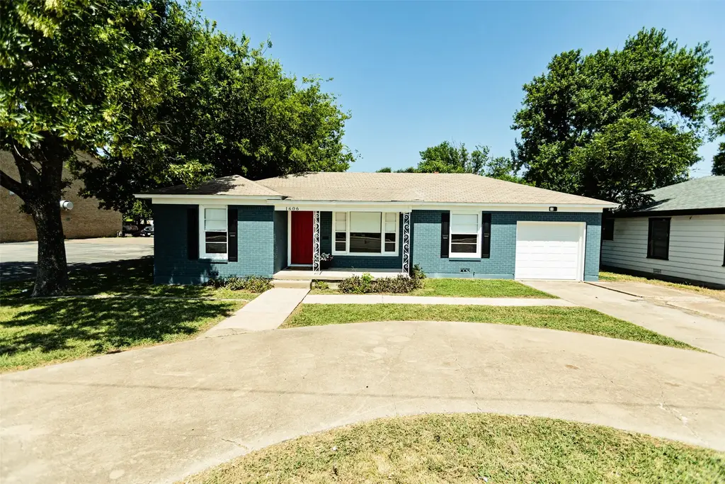 1606 S 31st Street, Temple