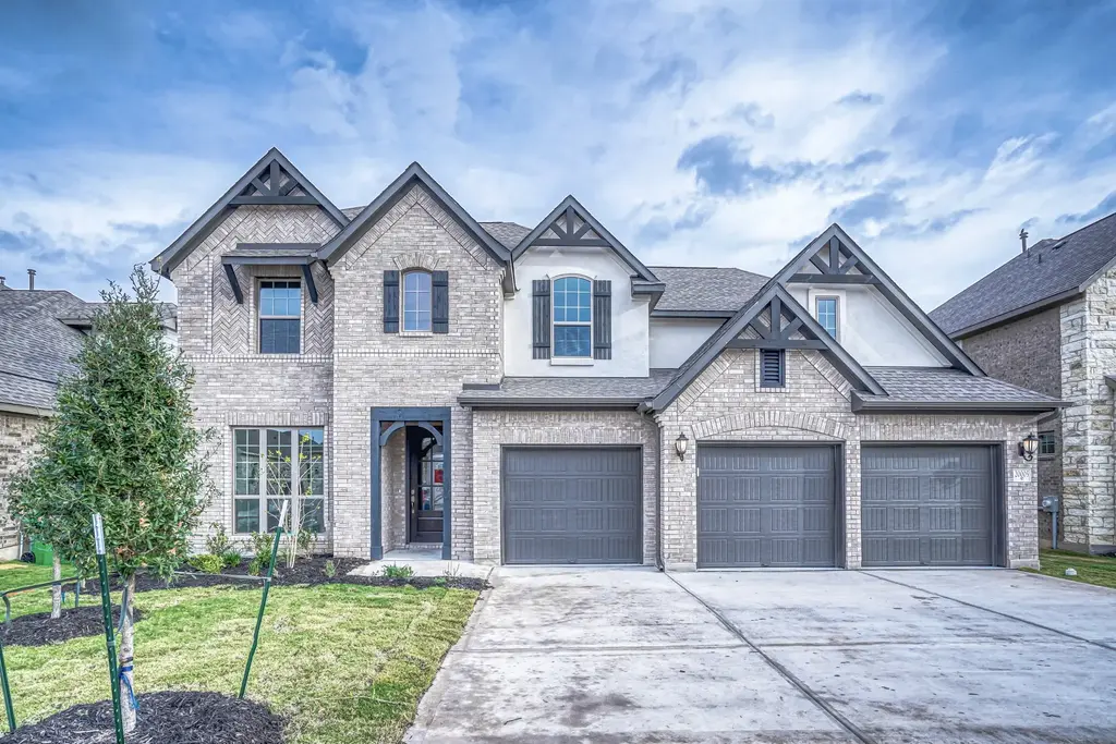 20005 Crested Caracara Lane, Pflugerville