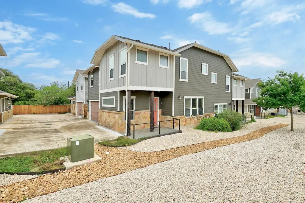 1704 Cedar Bend Drive 5b, Austin