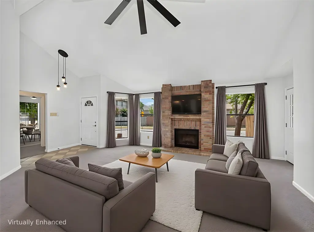 917 Clearwater Trail, Round Rock