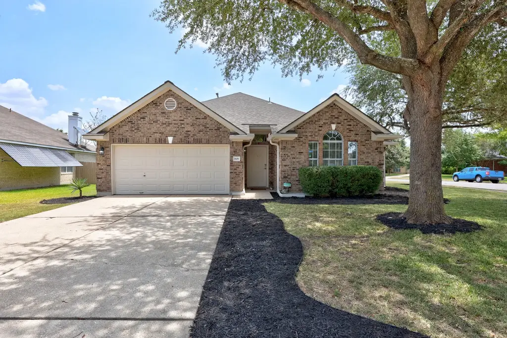 801 Wild Petunia Way, Pflugerville