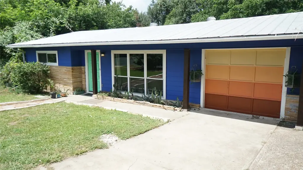 1808 Wildrose Drive, Austin