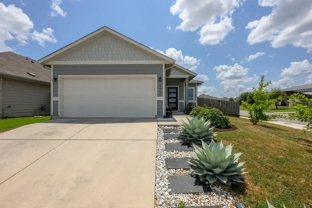 6301 Andes Peak Trail, Austin