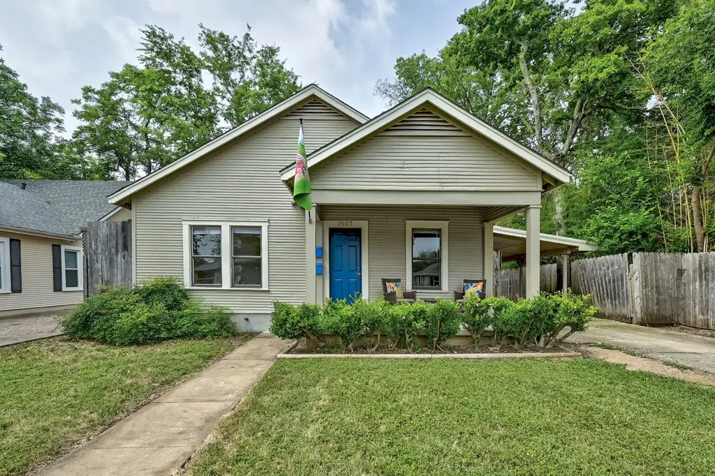 1907 W 37th Street A & B, Austin