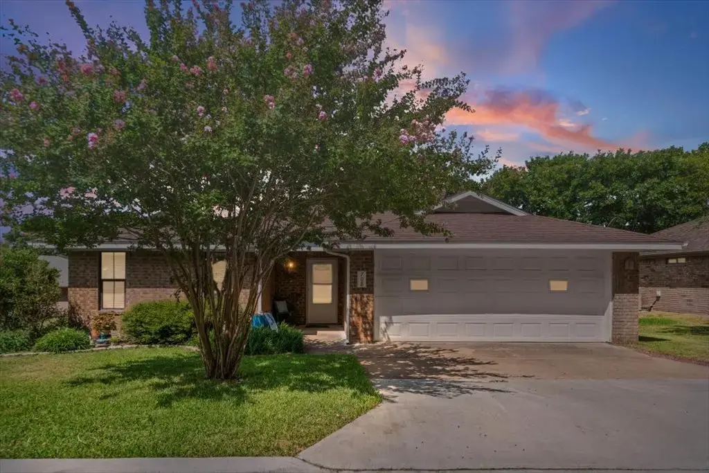 708 Cottonwood Drive, Burnet