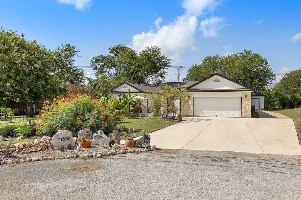 11808 Arnold Lane, Austin