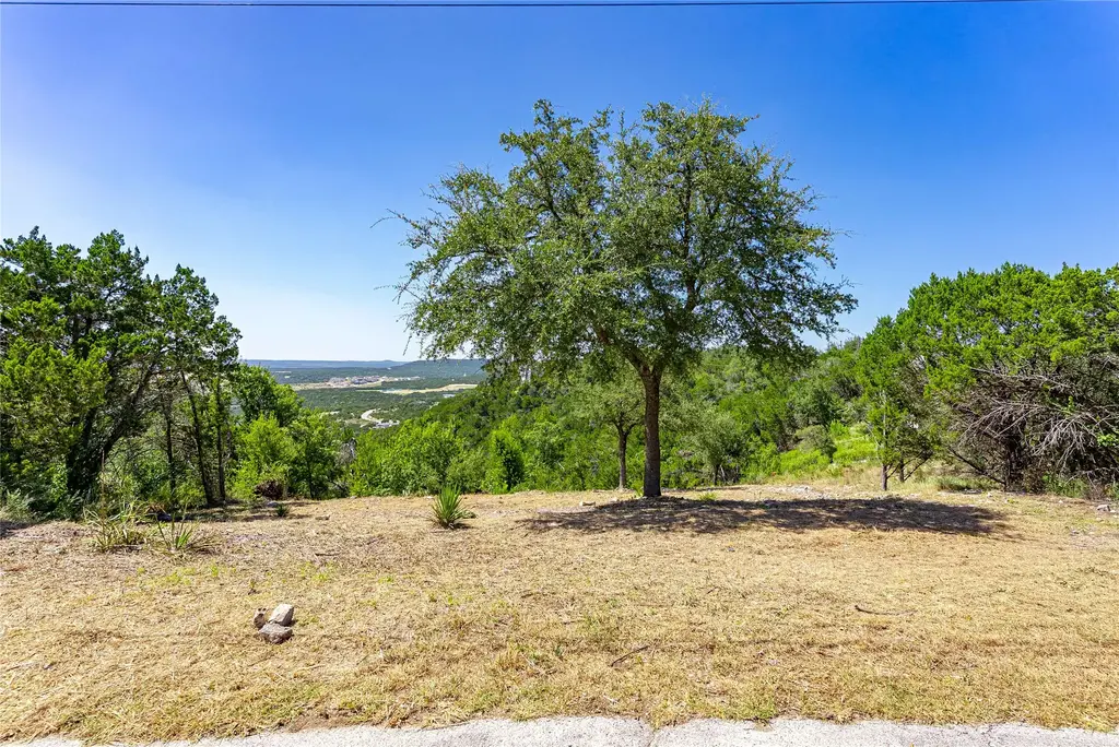 8512 Bronco Buster Trail, Lago Vista