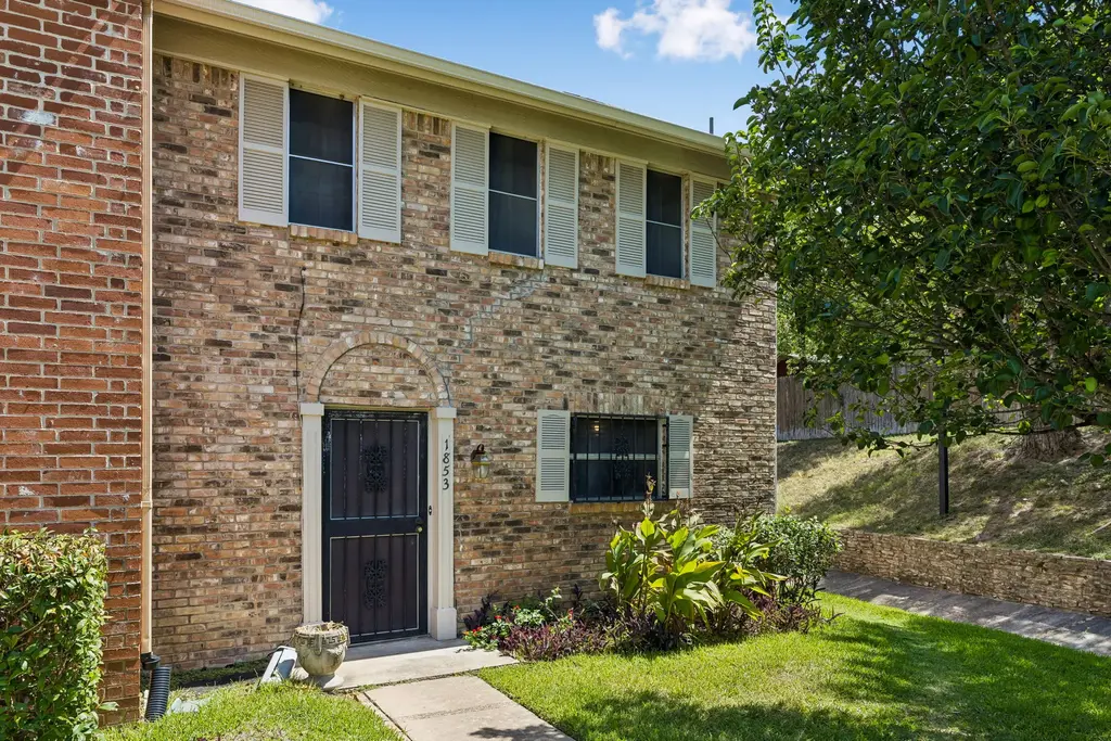 1853 Coronado Hills Drive, Austin