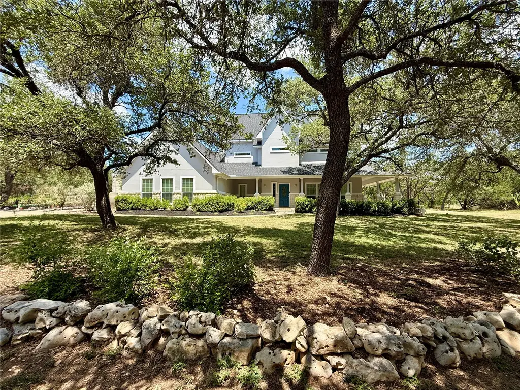 670 Woodland Drive, Driftwood