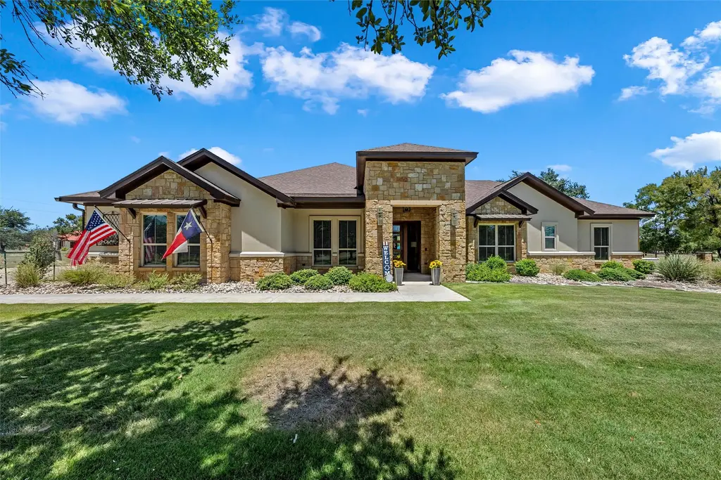 1614 Cheyenne Pass, Salado