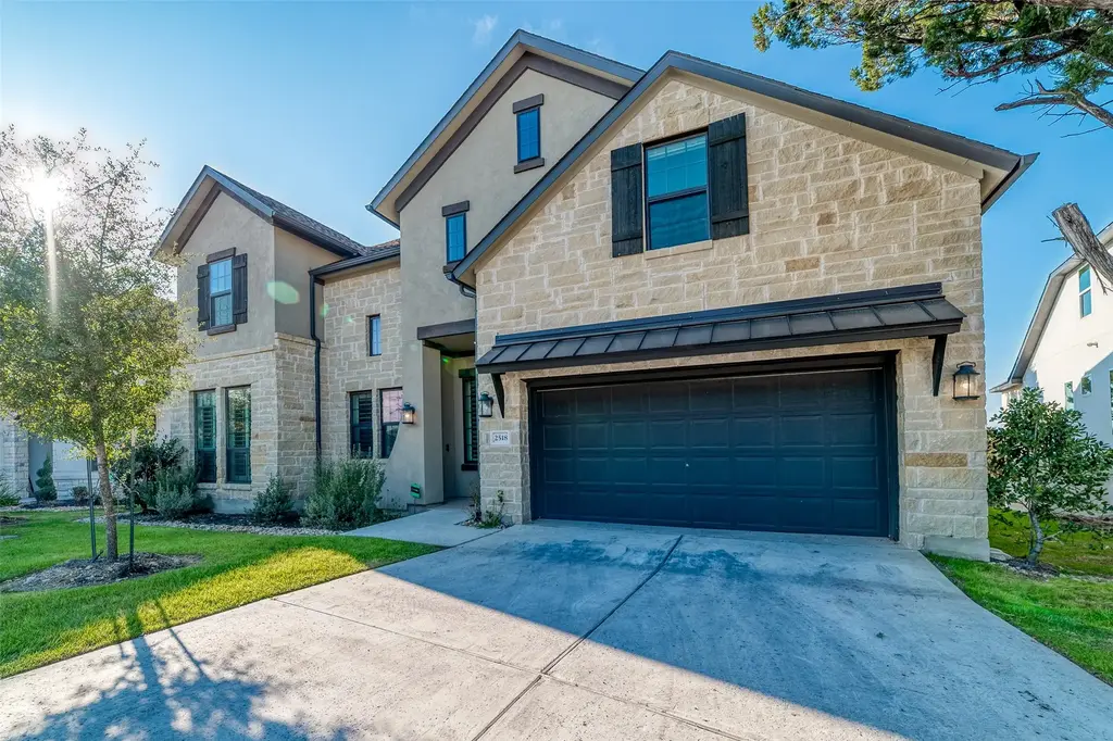 2518 Sunset Vista Circle 22, Spicewood