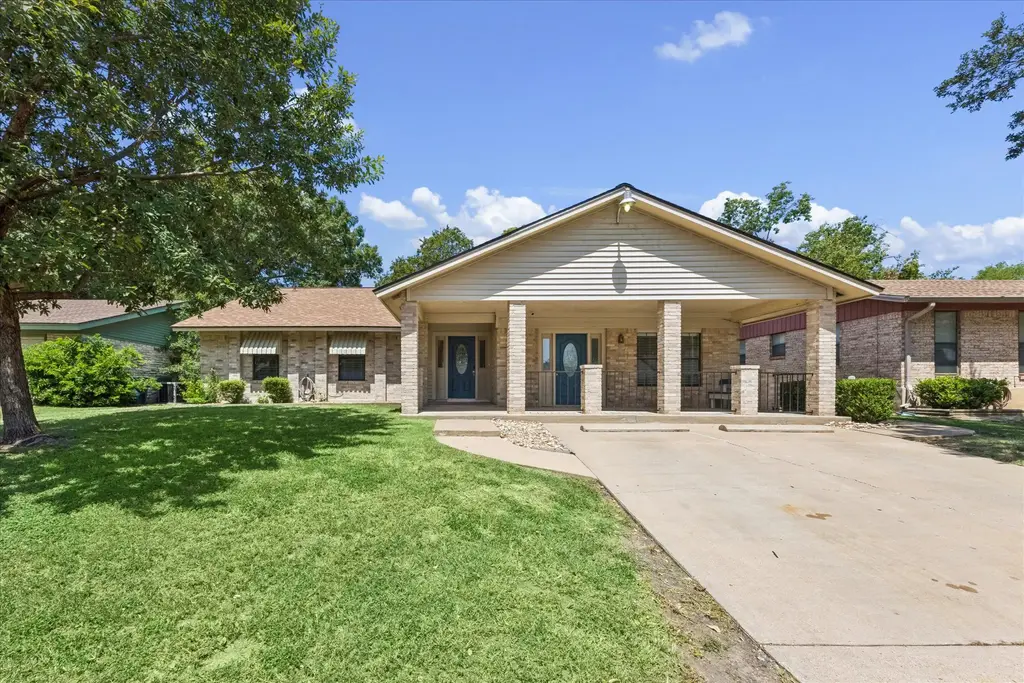 6402 Bluesky Way, Austin