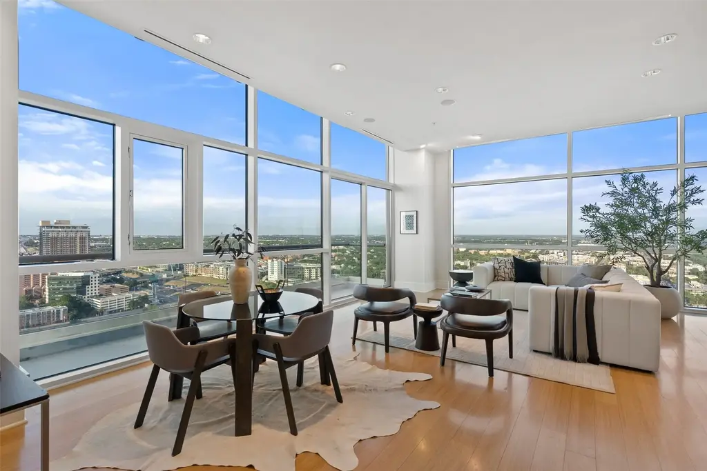 555 E 5th Street 2901, Austin