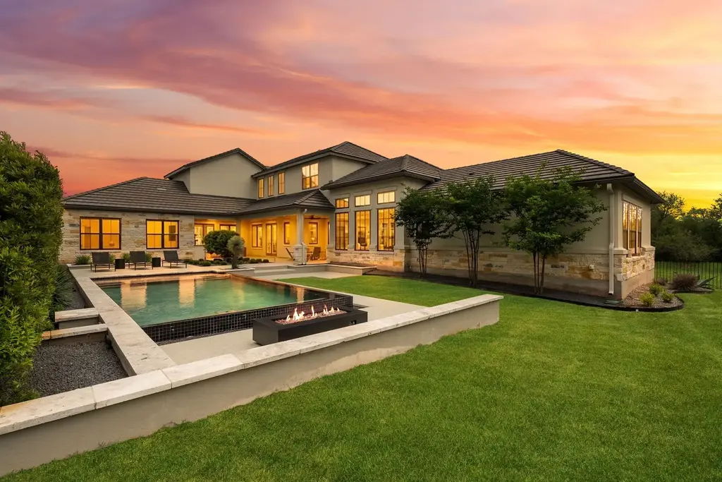 1106 Flint Ridge Trail, Georgetown