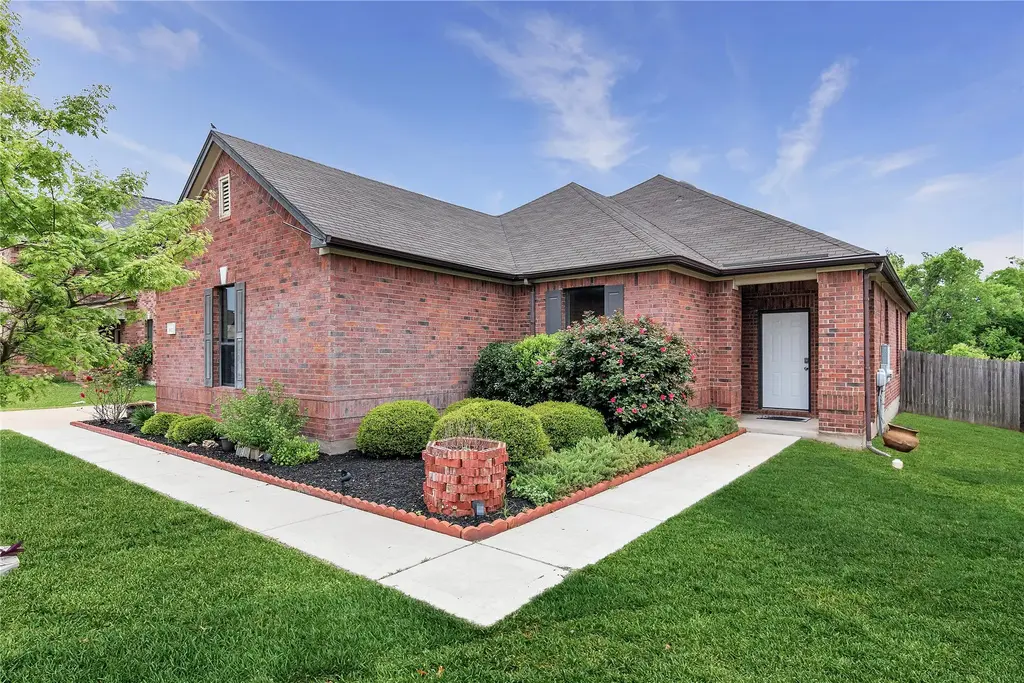 19121 Pencil Cactus Drive, Pflugerville