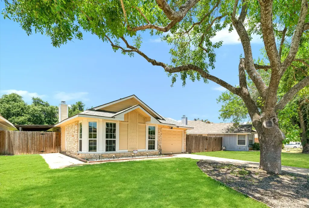 16906 Pocono Drive, Austin