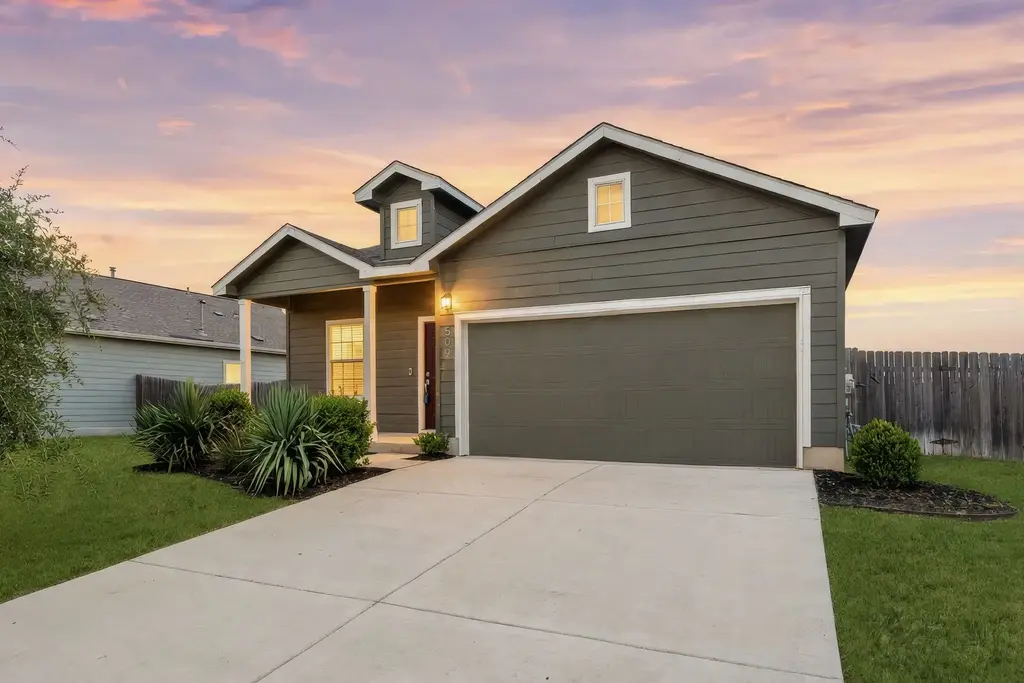 509 Gabriels Bluff Drive, Georgetown
