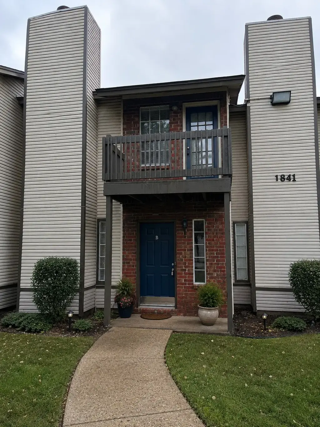 1841 River Crossing Circle B, Austin