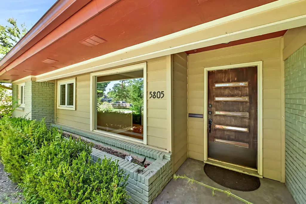 5805 Woodview Avenue, Austin