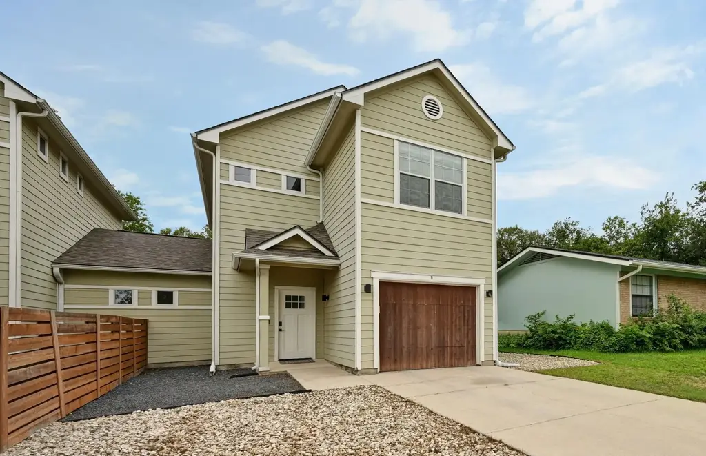 3203 Carol Ann Drive B, Austin
