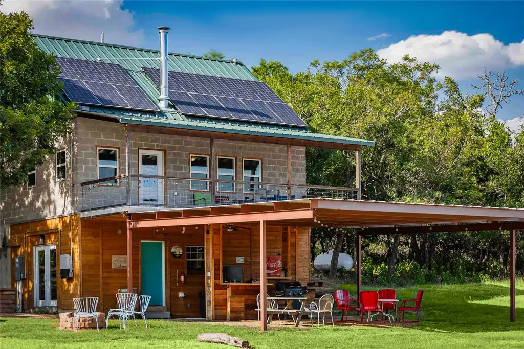 95 Loma Lane, Fredericksburg