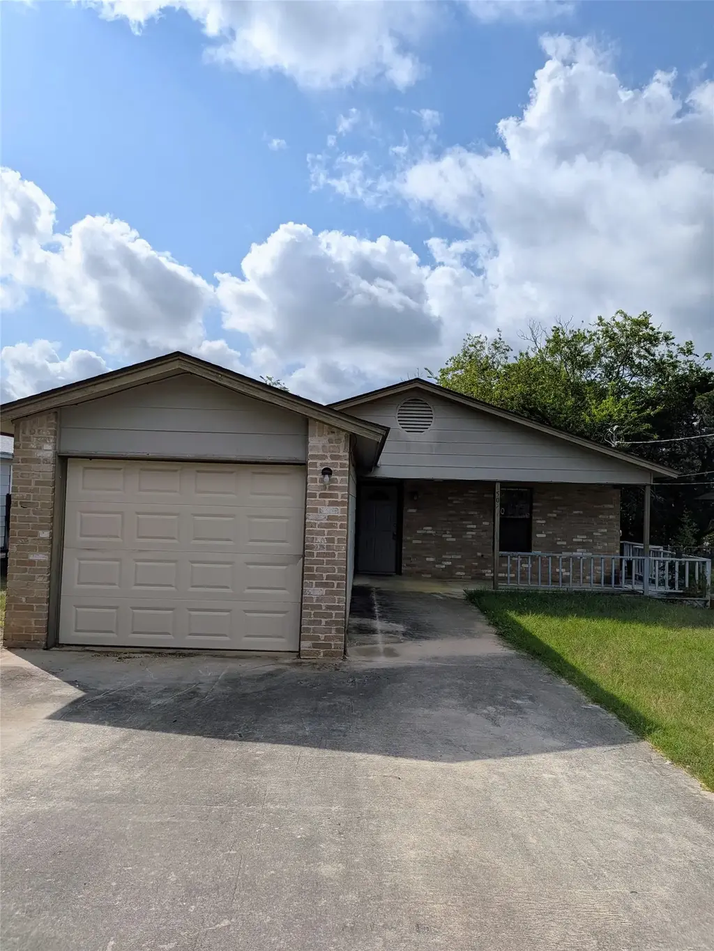 1507 Earle Street, San Marcos