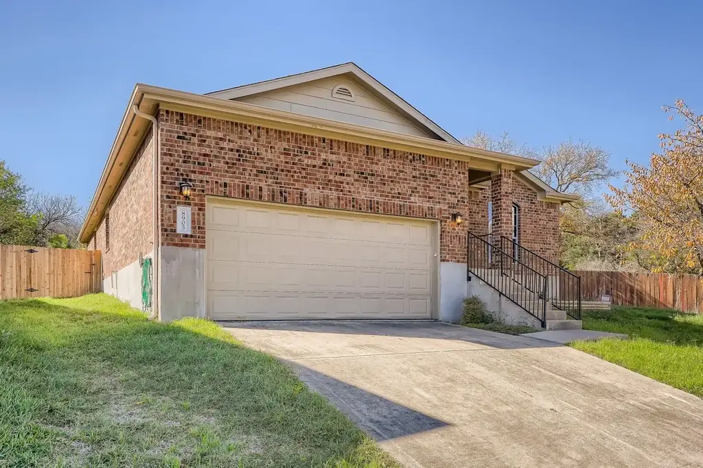 8905 Quick Stream Drive, Austin