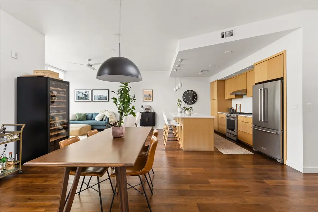 1322 E 12th Street 202, Austin