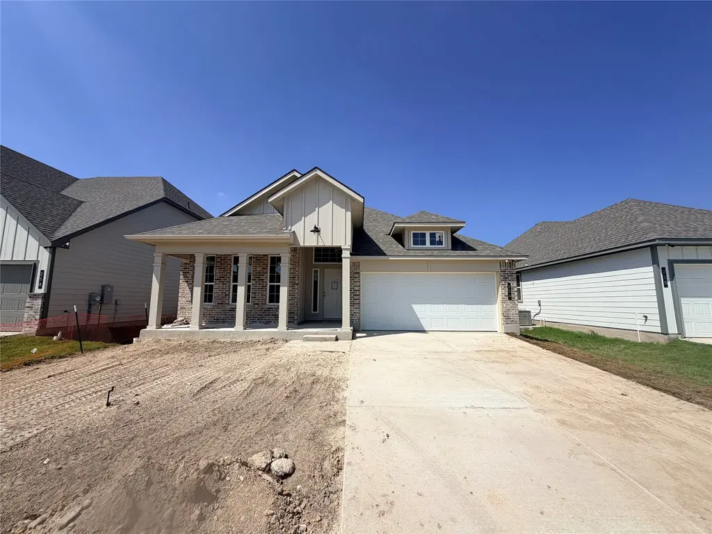 254 Gus Loop, Jarrell