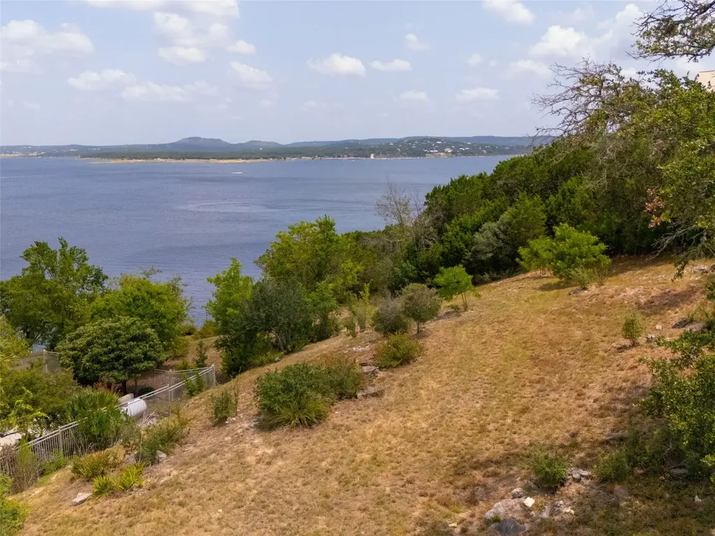 909 Janet Drive, Canyon Lake