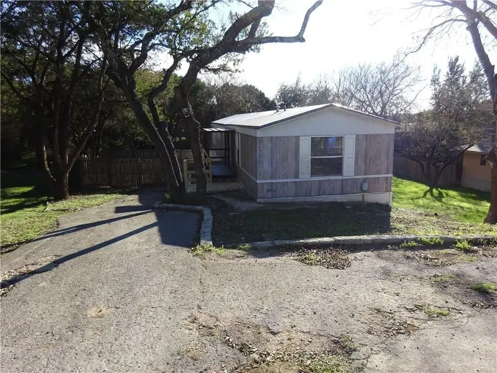 21329 Choctaw Cove, Lago Vista