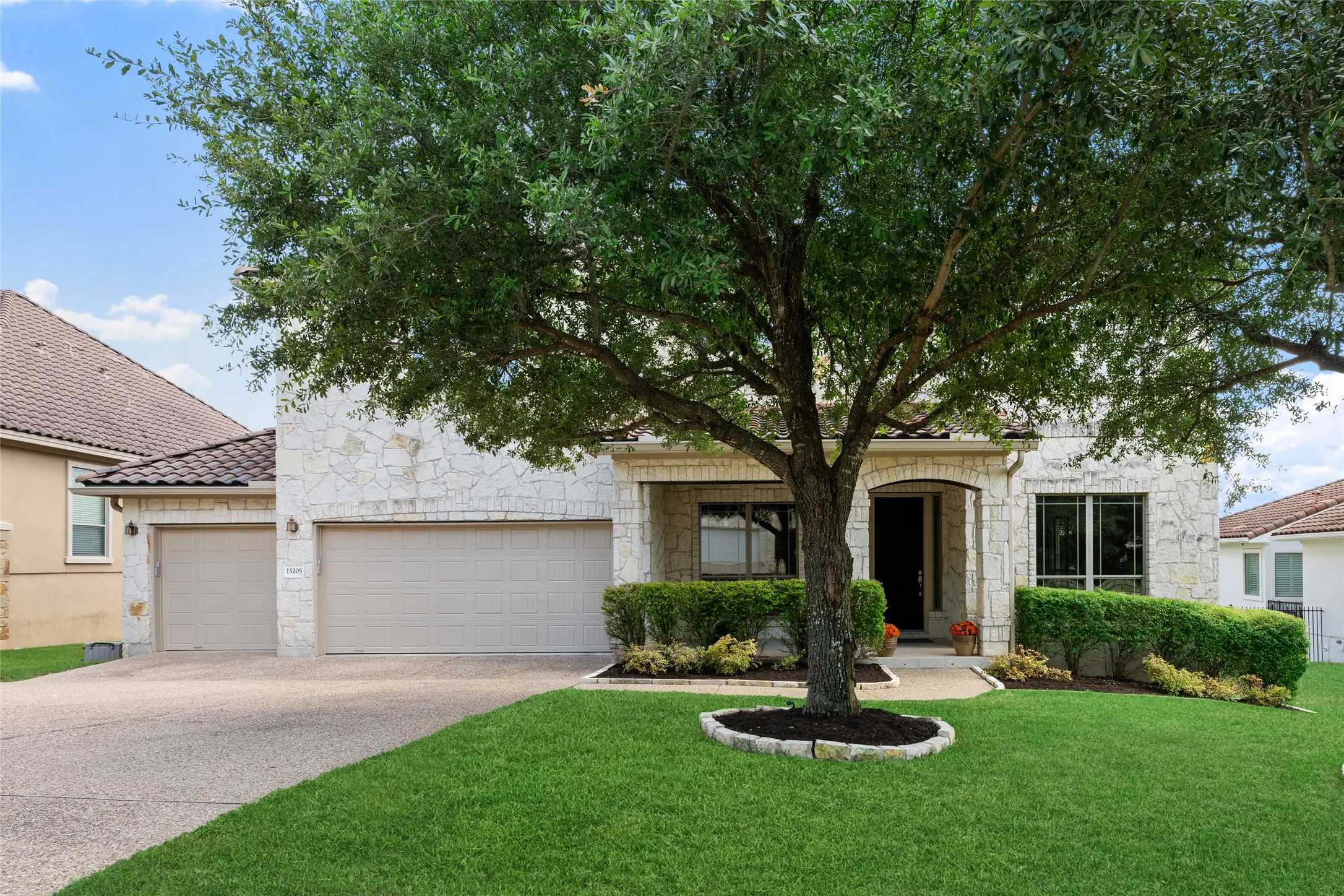 Photo of Listing #8138318