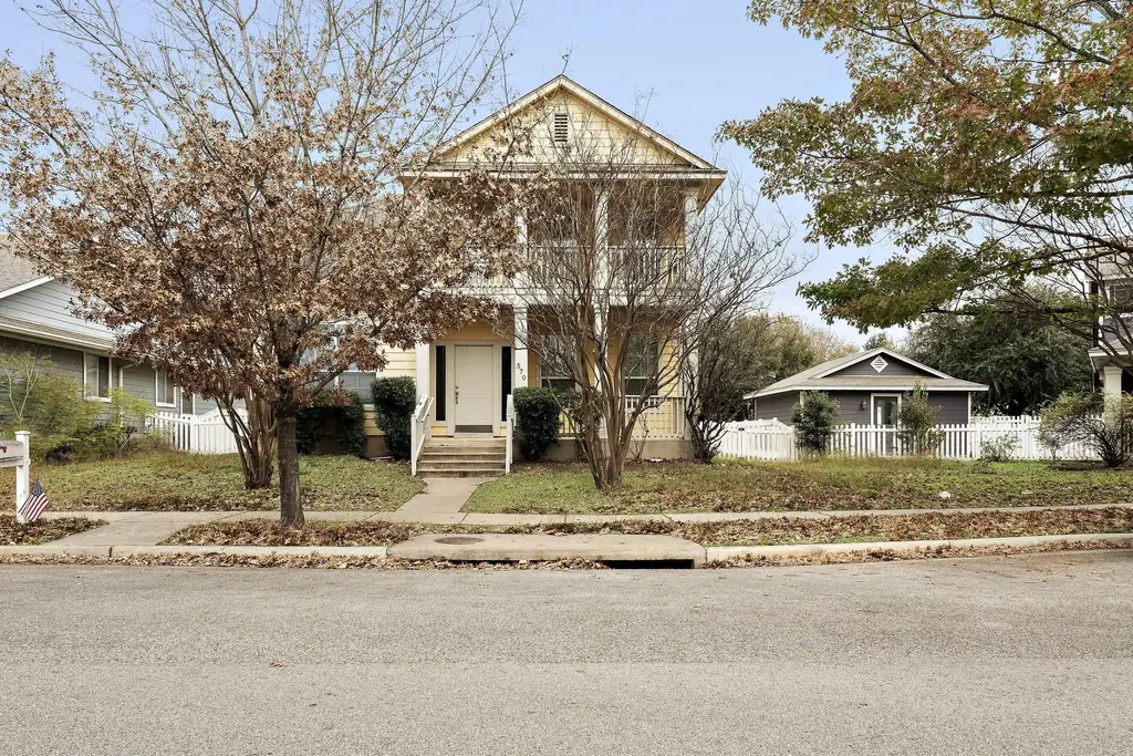 570 Hogan, Kyle