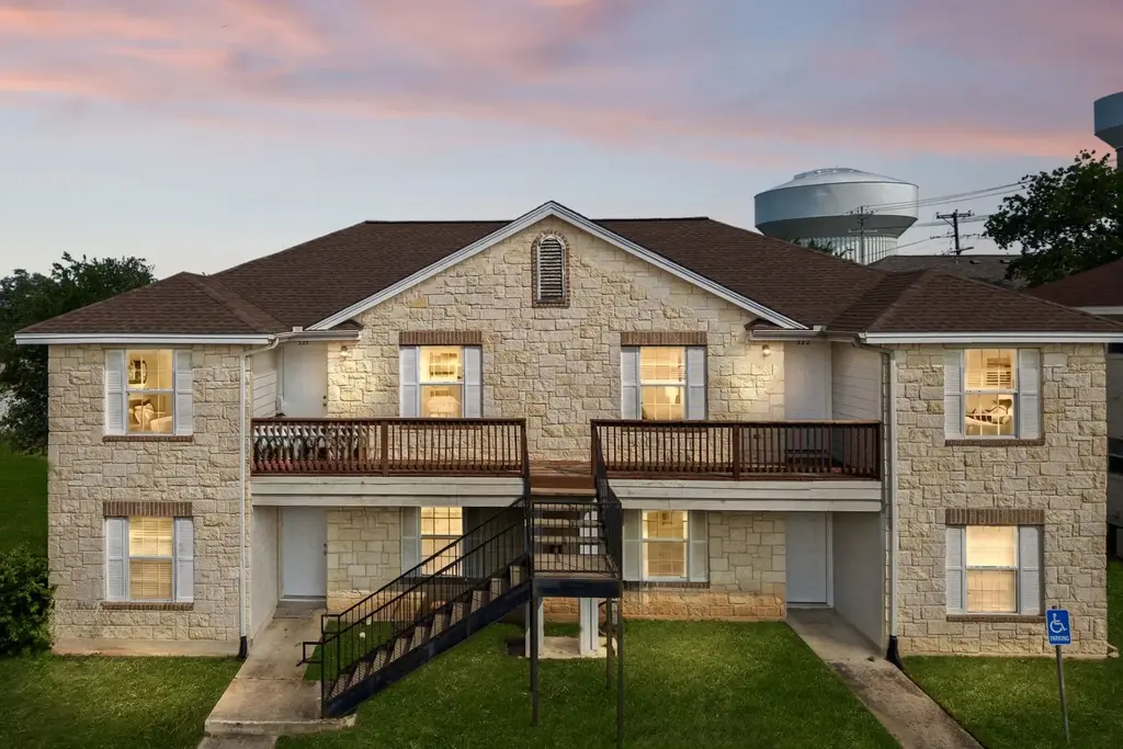 3301 El Salido Parkway 822, Cedar Park
