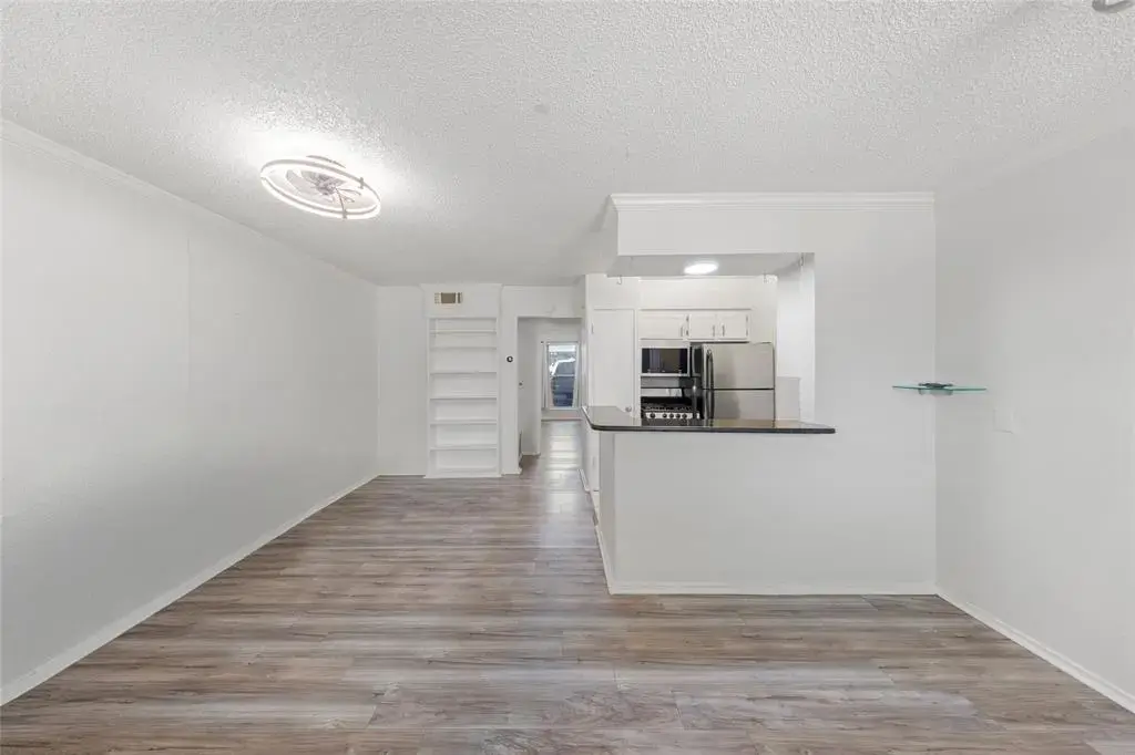 2401 Manor Road 123, Austin