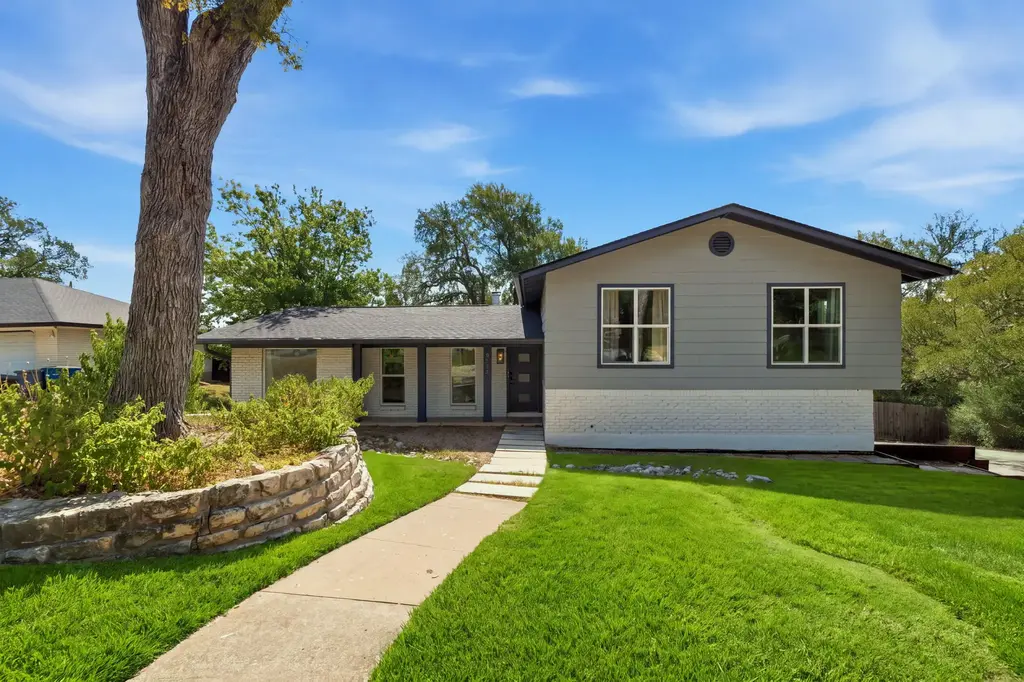 6103 Cherrylawn Circle, Austin