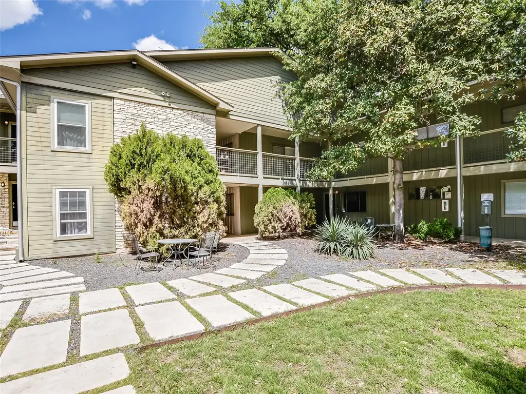 2303 East Side Drive 112, Austin
