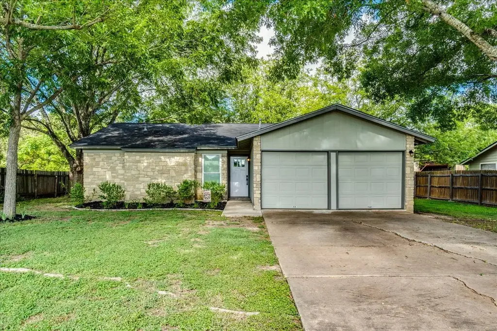 308 Bonita Vista Drive, Buda