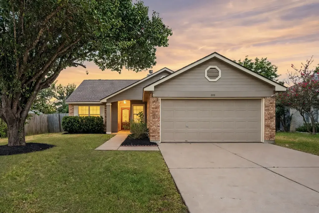 209 Clarks Way, Hutto