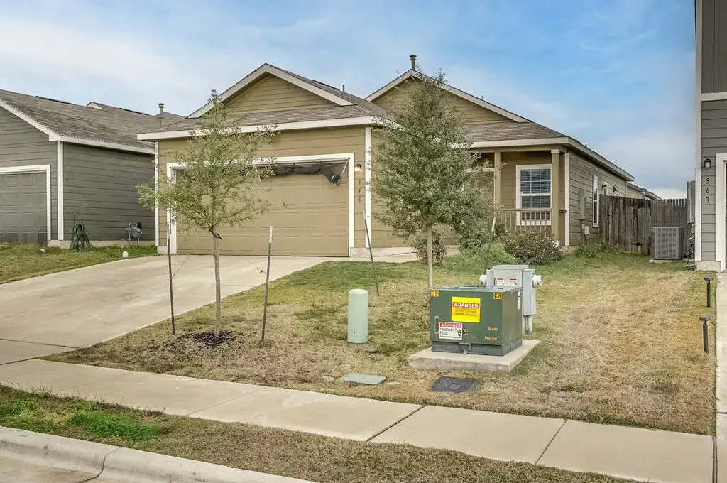 355 Geode Glen, Maxwell