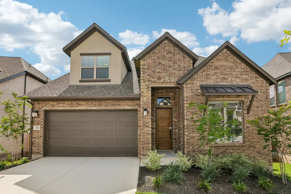 276 Prickly Poppy Loop, Kyle