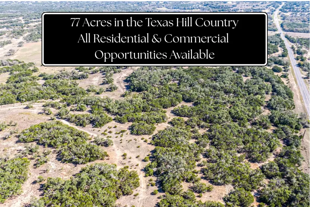 Fm 32 Highway, Fischer